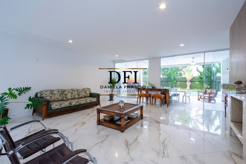 Imagem da propriedade DFI1746551 27