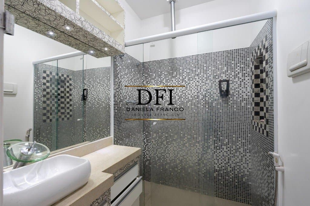 Imagem da propriedade DFI1746551 53